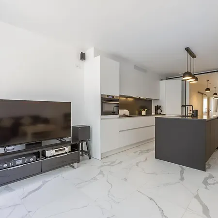 Lecomte - The White House 237