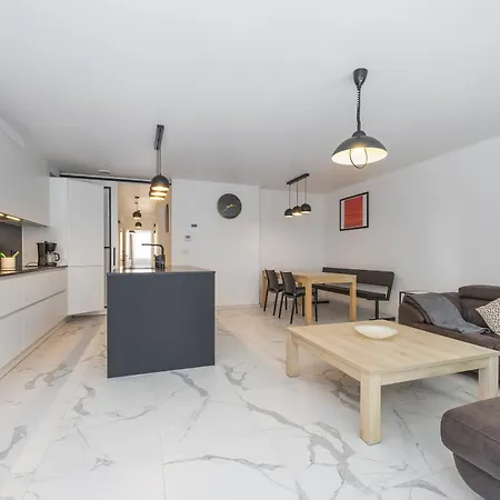 Lecomte - The White House 237 Ostend